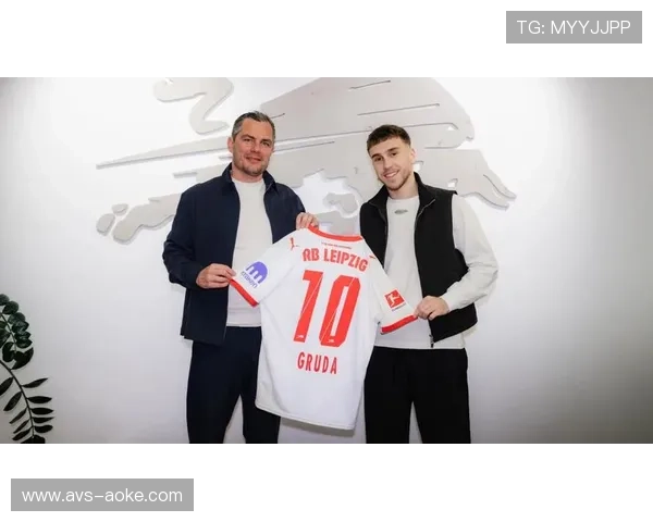 21岁德国新星格鲁达：从布莱顿租借到莱比锡，德甲处子赛季的惊艳表现